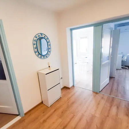 Sea Star Апартаменти *